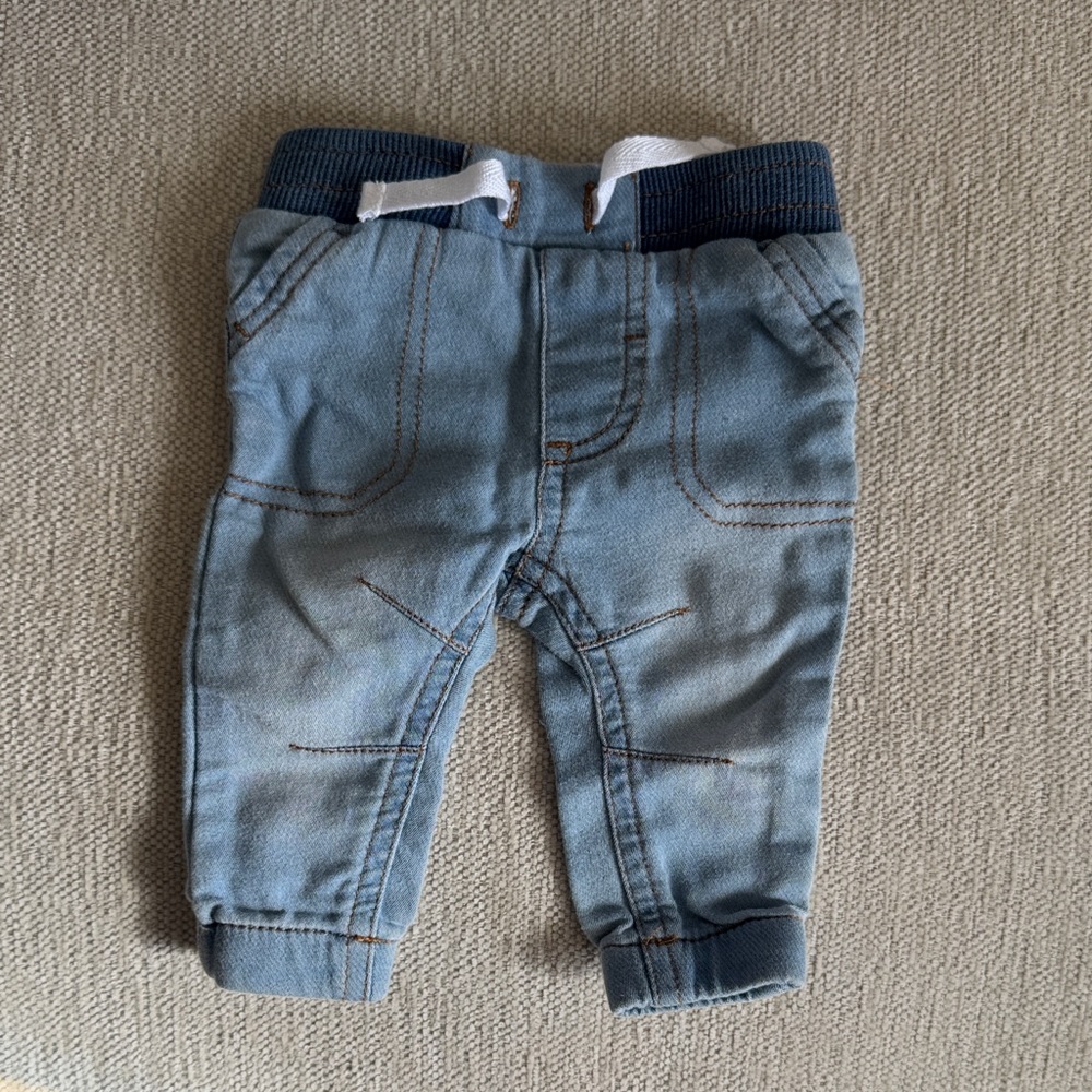 Cat & Jack Light Blue Kids Jeans with Navy Waistband